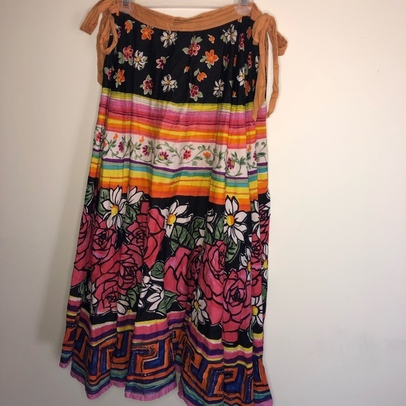 Jasmine KC Floral Beaded Full Skirt Made in India Size Small - Picture 9 of 13